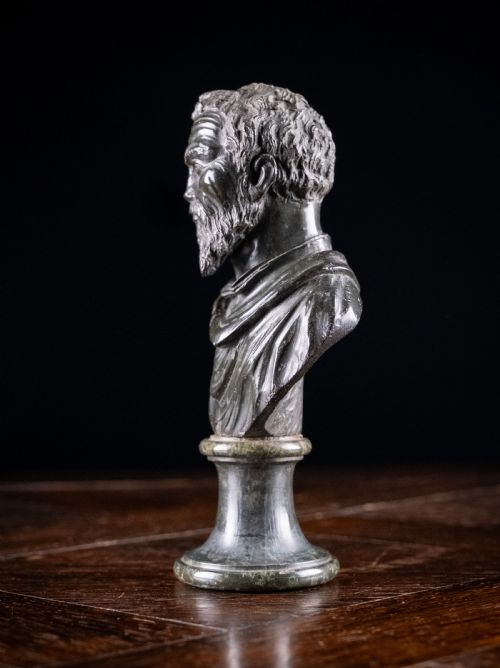 19TH CENTURY SERPENTINE BUST OF MICHELANGELO - ADDITIONAL PHOTO 8