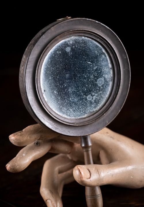 REGENCY DOUBLESIDED HAND MIRROR - ADDITIONAL PHOTO 1