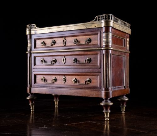 MINIATURE LOUIS XVI MAHOGANY BRONZE MARBLE COMMODE - ADDITIONAL PHOTO 3