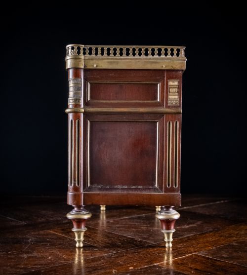 MINIATURE LOUIS XVI MAHOGANY BRONZE MARBLE COMMODE - ADDITIONAL PHOTO 18