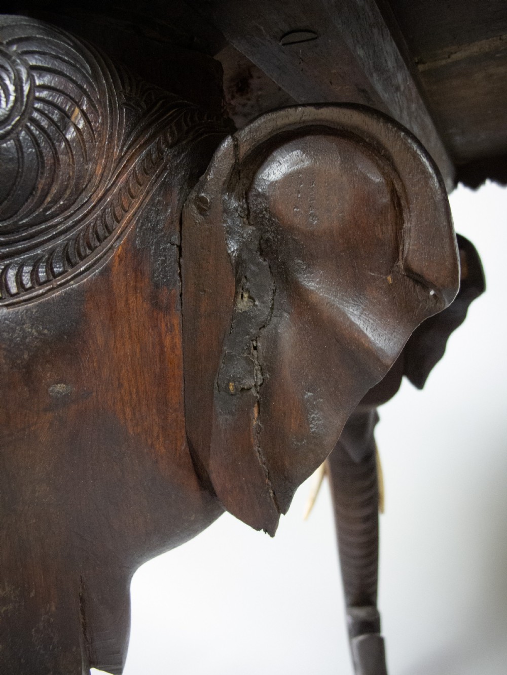 Large 19th Century Anglo Indian Carved Rosewood Table With Elephant Head Legs View X