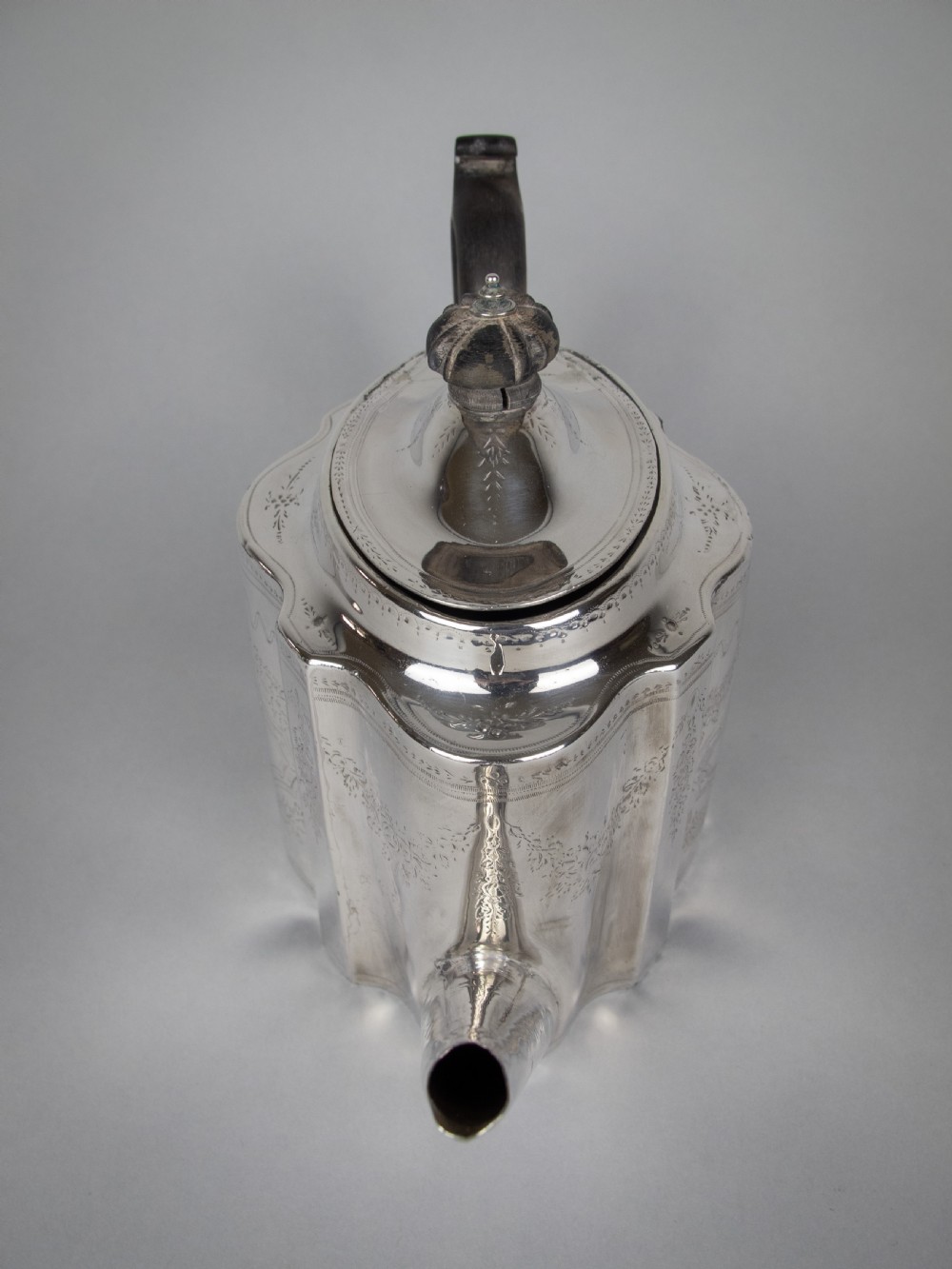 George III Sterling Silver Teapot by Henry Chawner, London, 1807 View IV