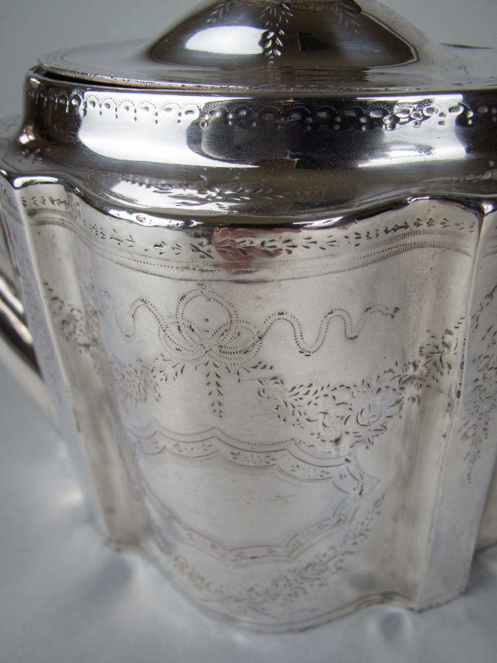 George III Sterling Silver Teapot by Henry Chawner, London, 1807 View VII