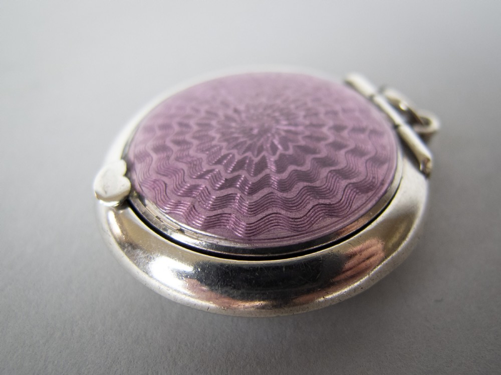 Sterling Silver & Lilac Guilloche Enamel Mirror Compact by Crisford & Norris, 1921. View III