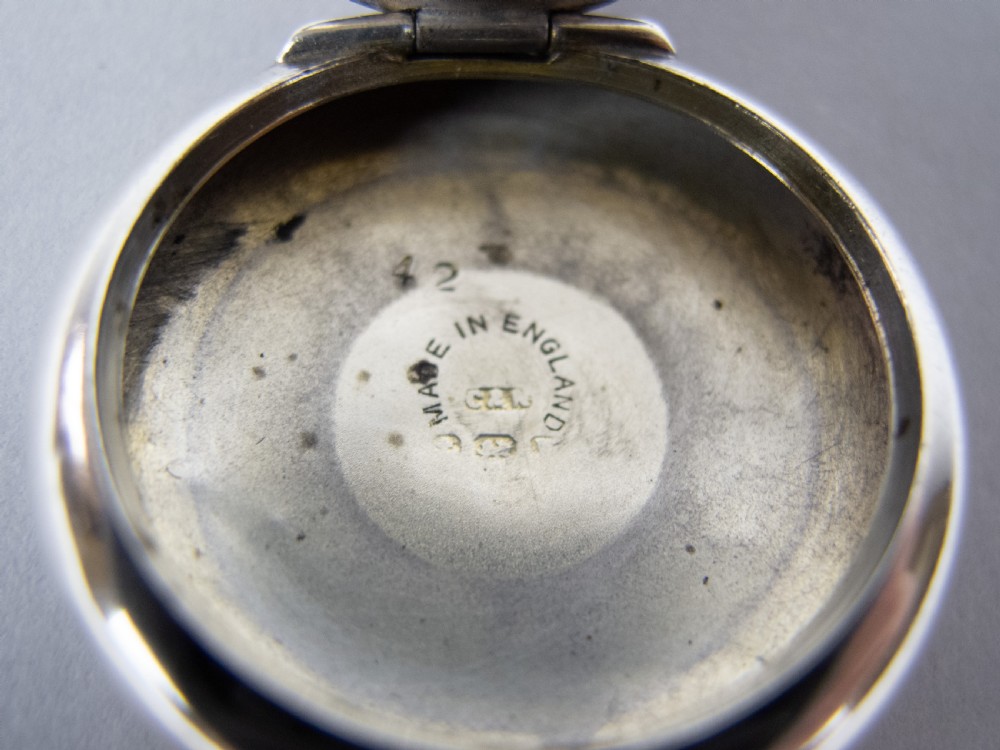 Sterling Silver & Lilac Guilloche Enamel Mirror Compact by Crisford & Norris, 1921. View IX