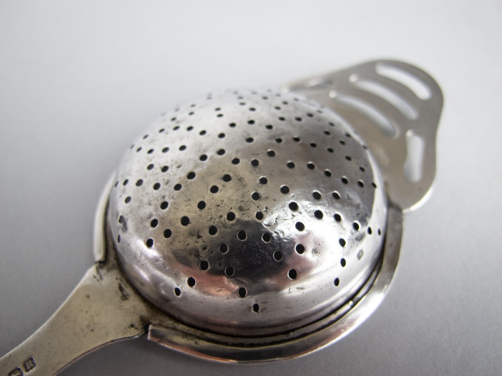 Sterling Silver Tea Strainer by Angora Silver Plate Co, Birmingham, 1932. View IX