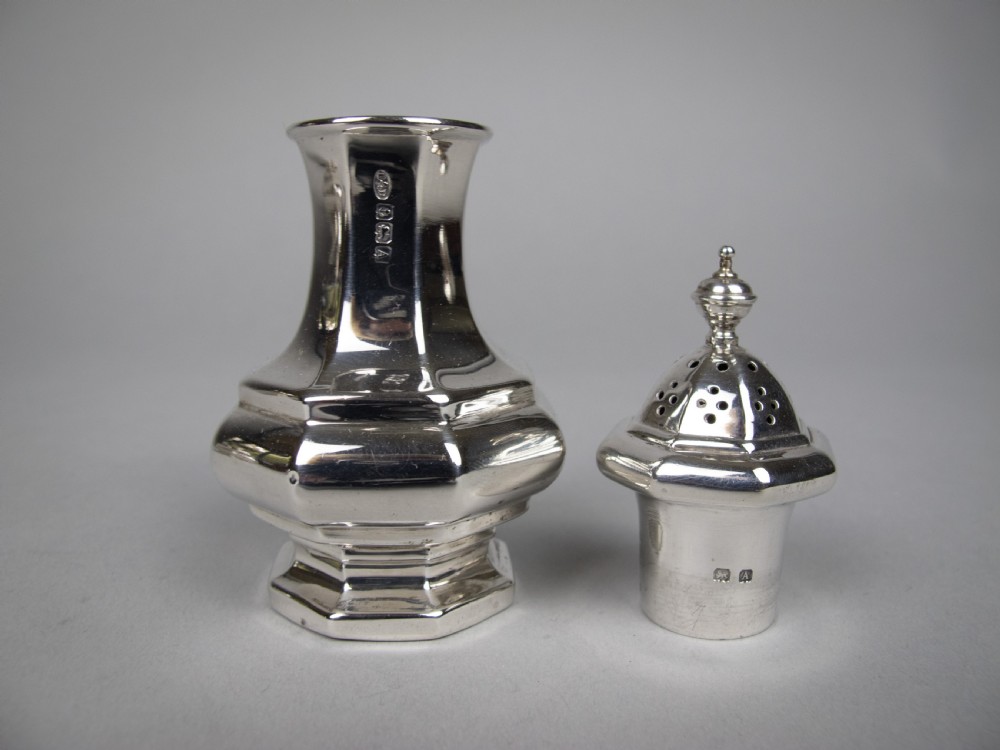 Sterling Silver Three Piece Cruet Set With Spoon by Ernest Druiff & Co, 1925. View V