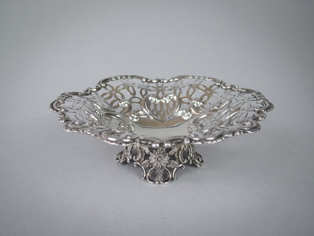 Sterling Silver Bon Bon Dish by Elkington & Co, London, 1895.