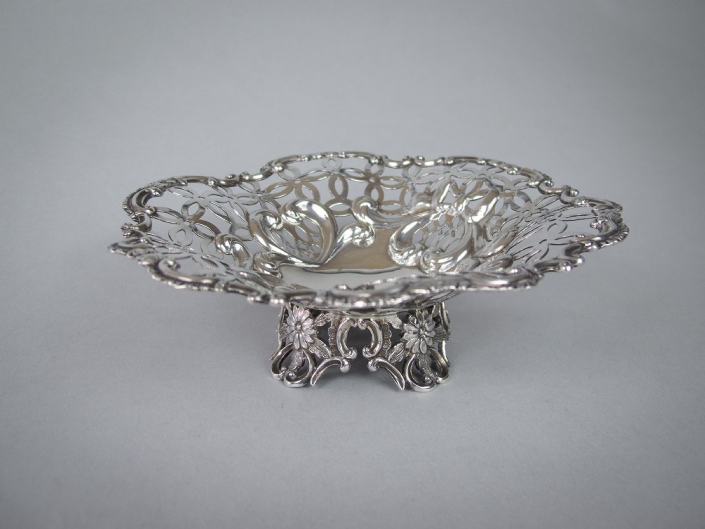 Sterling Silver Bon Bon Dish by Elkington & Co, London, 1895. View II