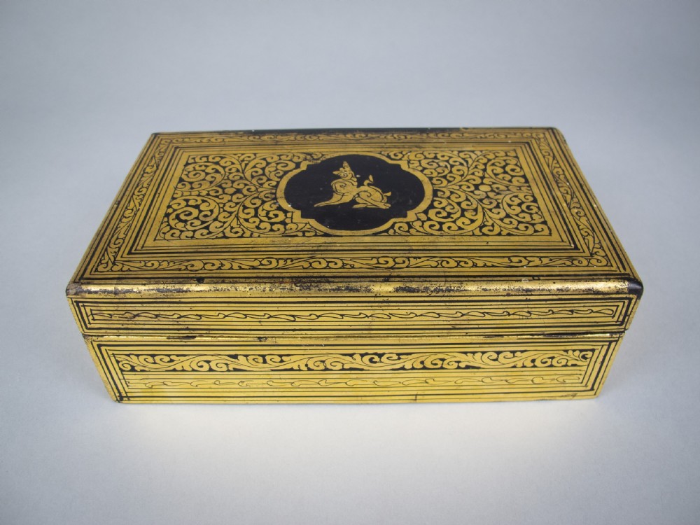 Early 20th Century Burmese Ornate Gilt Lacquer Box View IV