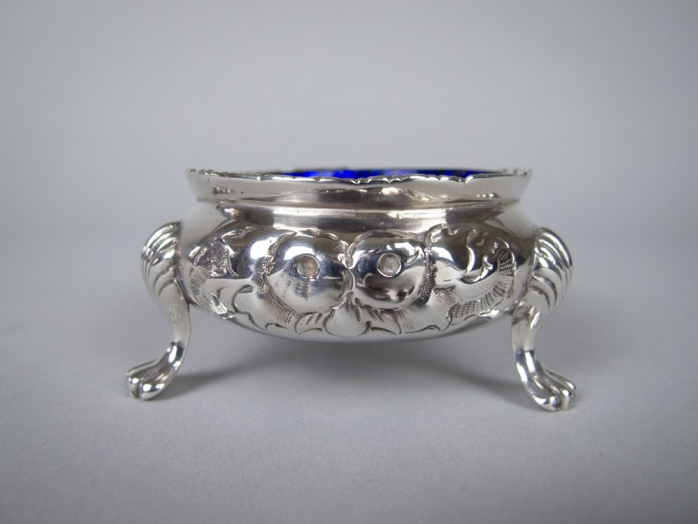 Pair of Large Silver Salt Cellars by Robert Harper, London, 1865 - In Original Case. View V