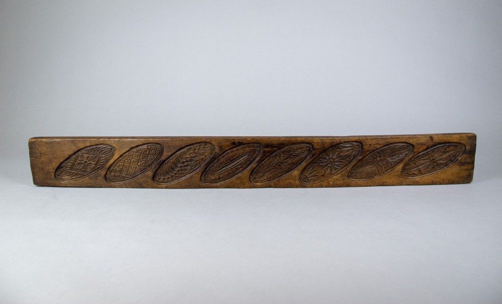 Large 19th Century Fruitwood Gingerbread Mould With Eight Floral Motifs.
