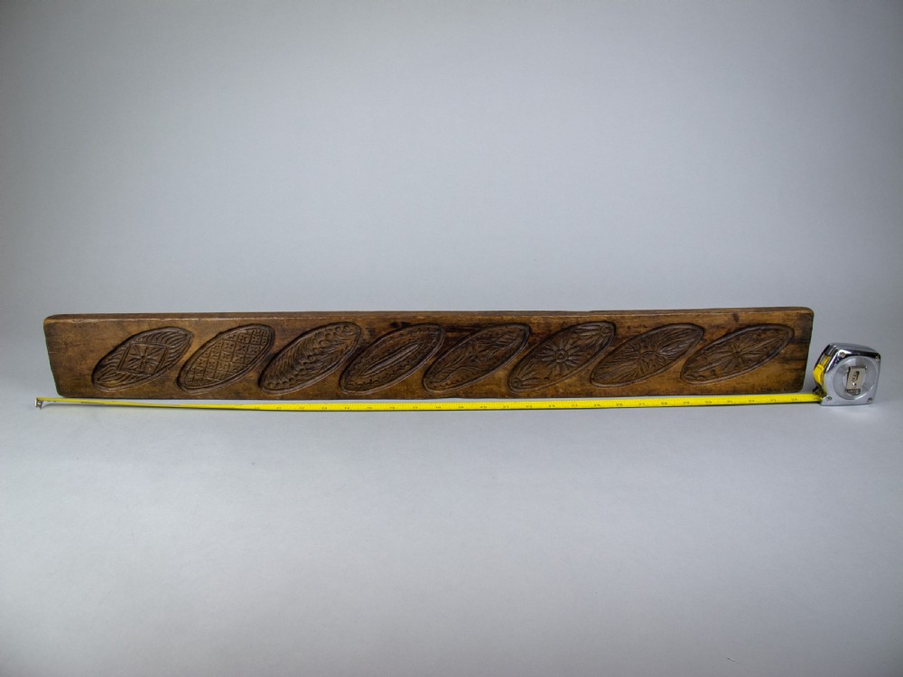 Large 19th Century Fruitwood Gingerbread Mould With Eight Floral Motifs. View VIII