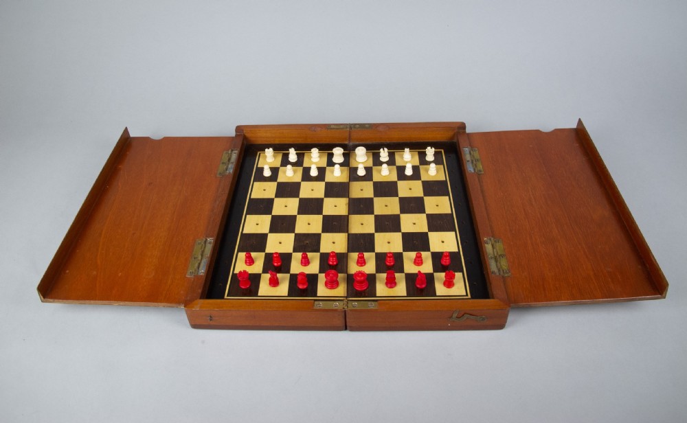 19th Century Victorian Mahogany Folding Travelling Chess Set (Complete), c.1890 View V