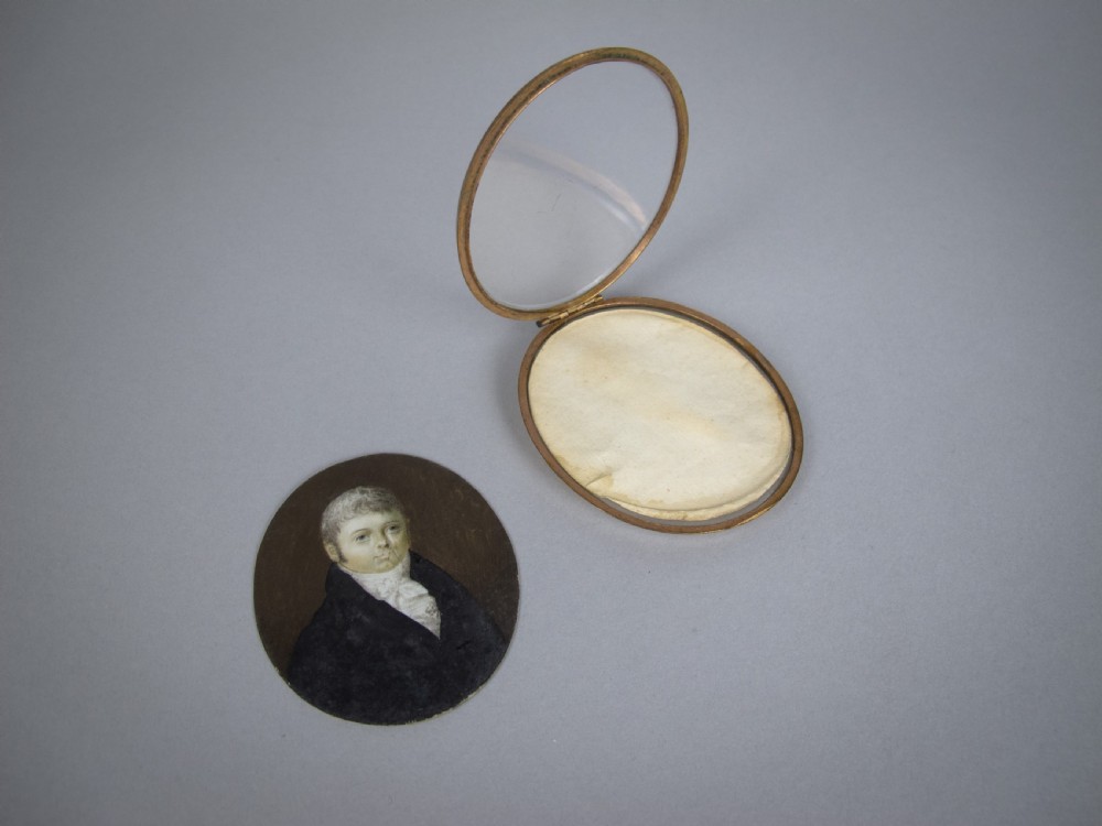 George III Miniature Portrait Of A Gentleman - Oil On Ivory, c.1780-90. View III