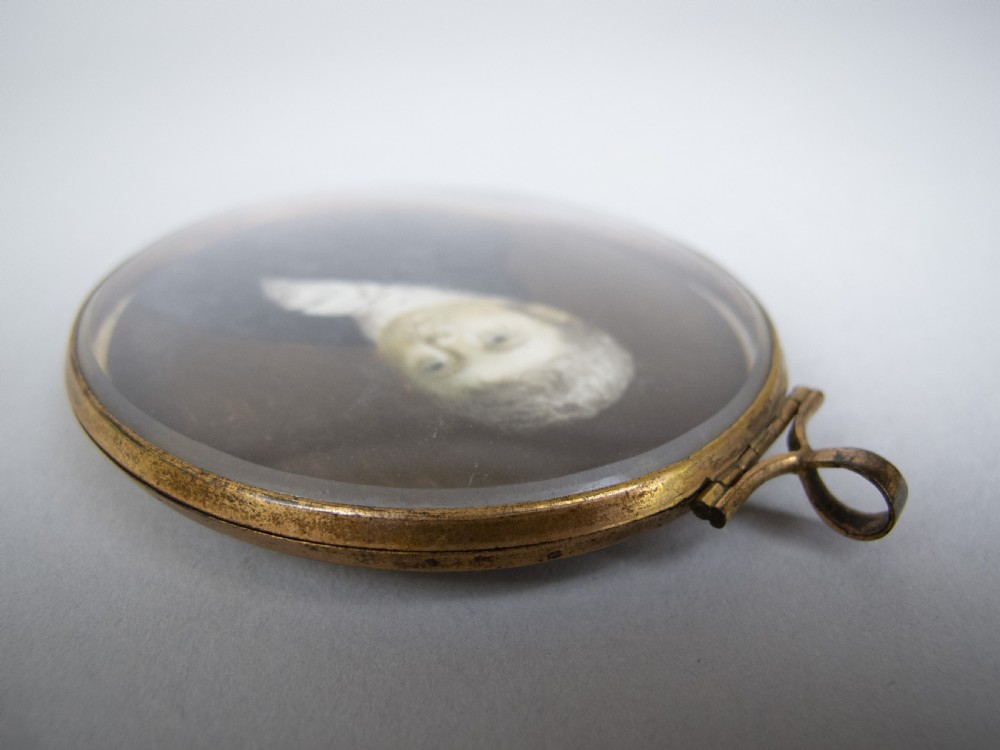 George III Miniature Portrait Of A Gentleman - Oil On Ivory, c.1780-90. View VI