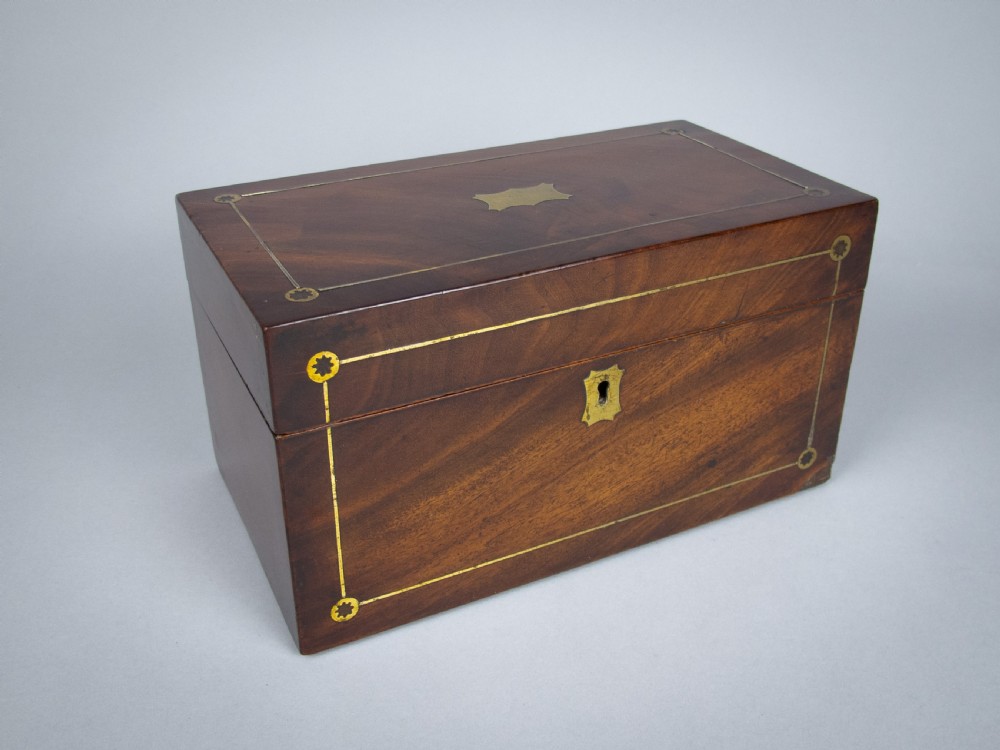 Regency George IV Mahogany & Brass Inlaid Tea Caddy With Interior Compartments. View II