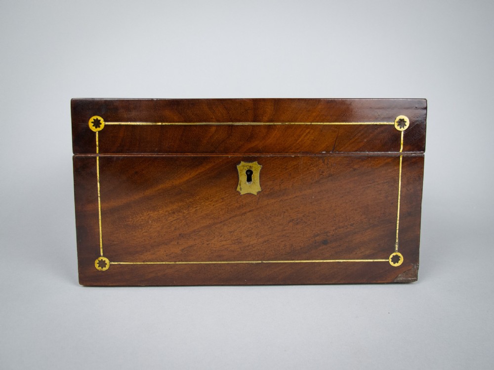 Regency George IV Mahogany & Brass Inlaid Tea Caddy With Interior Compartments. View III