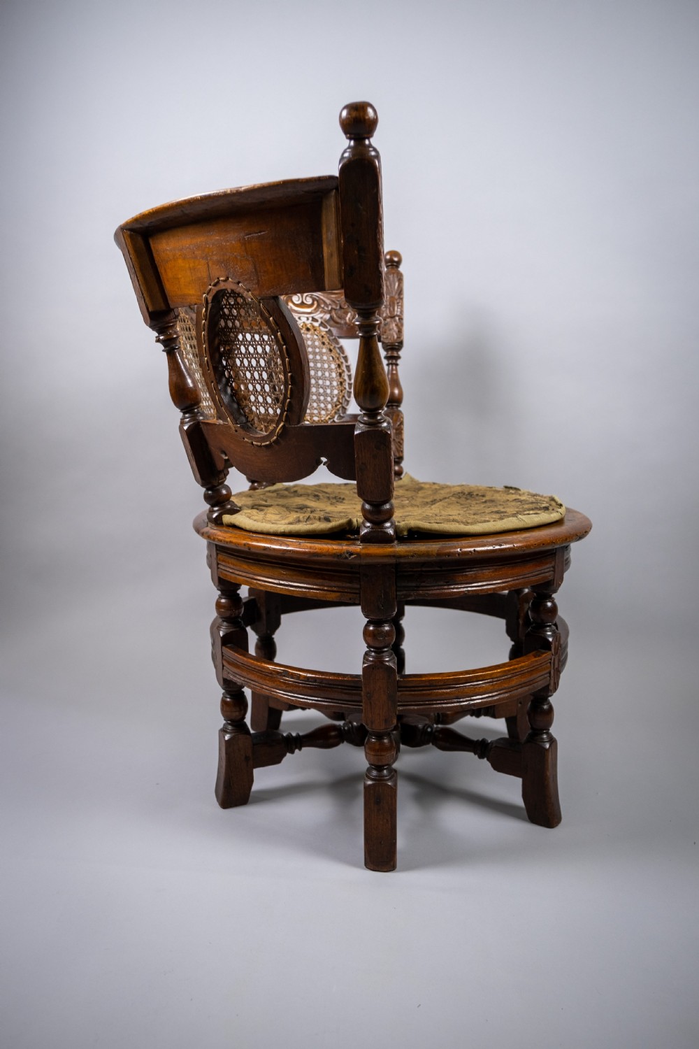 19th Century Dutch Colonial Carved Oak Burgomeister Chair  View XI
