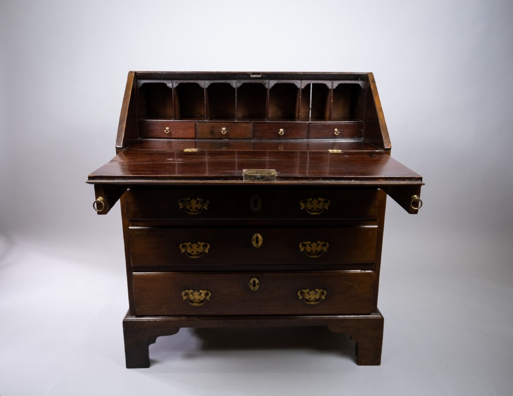 Rare Small 18th Century Mahogany Bureau, c.1760 View III