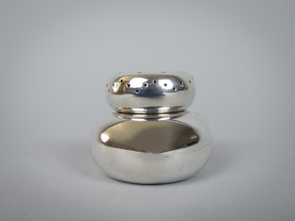 Miniature Silver 'Cottage Loaf' Salt Shaker by Cornelius Desormeaux Saunders, 1903. View II
