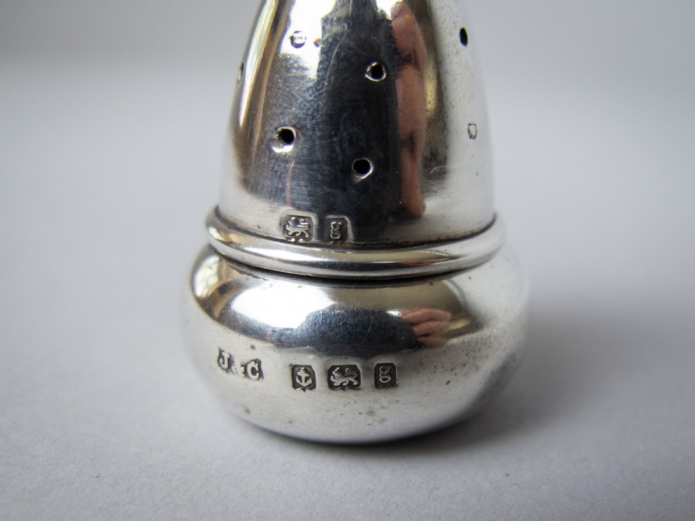 Miniature Silver Acorn Salt Shaker by Jones & Crompton, Birmingham, 1906 View III