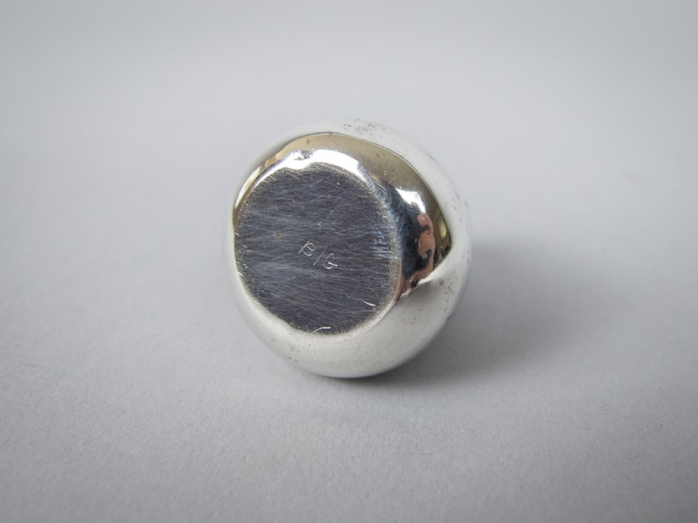 Miniature Silver Acorn Salt Shaker by Jones & Crompton, Birmingham, 1906 View VI
