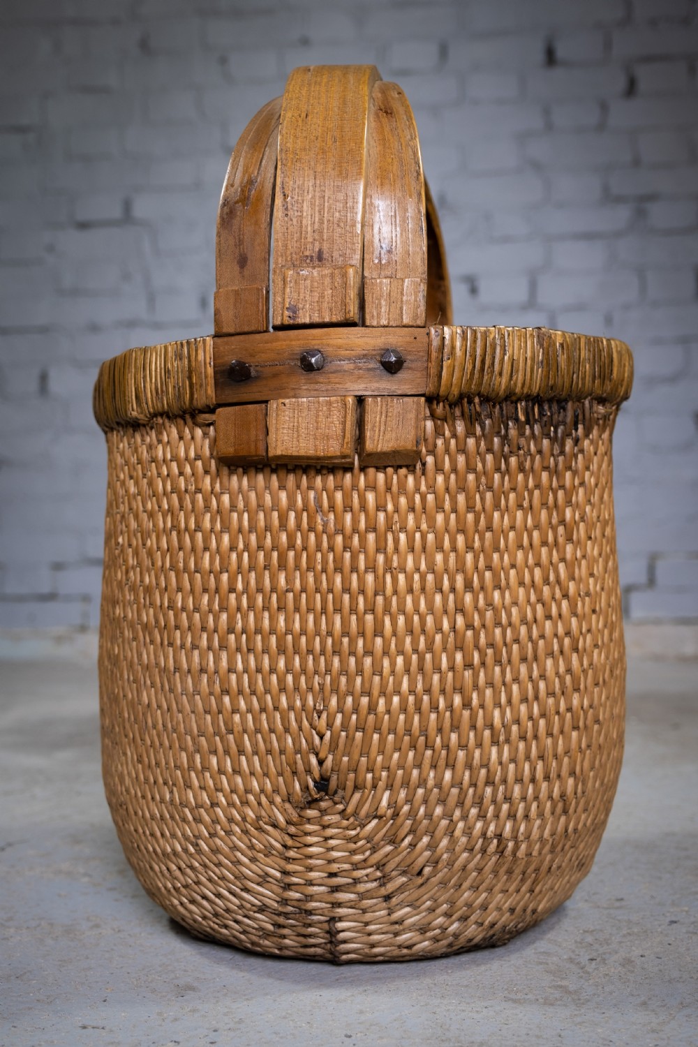 Large 19th Century Chinese Woven Rice Basket With Wooden Handle View VI
