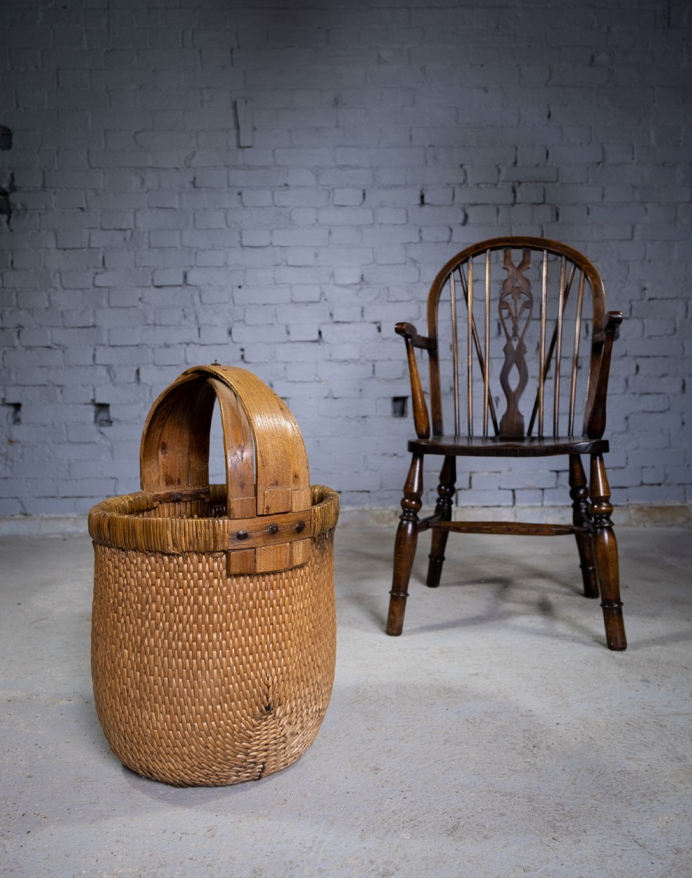 Large 19th Century Chinese Woven Rice Basket With Wooden Handle View XII
