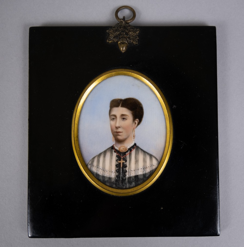 Early 19th Century Pair Of Miniature Portraits (Gentleman & Lady), c.1810 View III