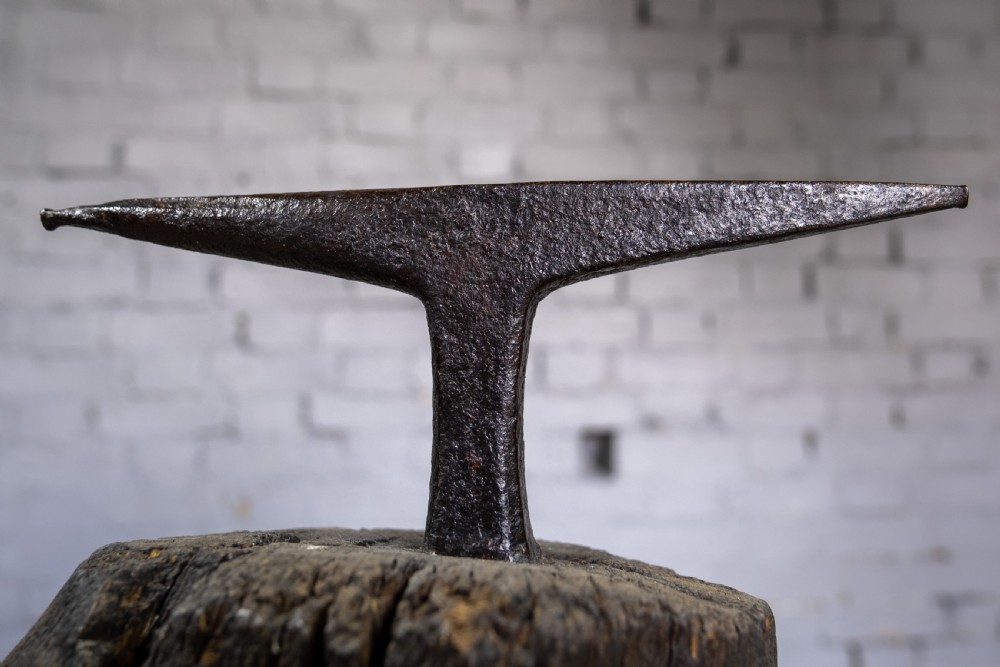 19th Century Sculptural Blacksmith's Anvil On Tripod Tree Stump Base. View VI