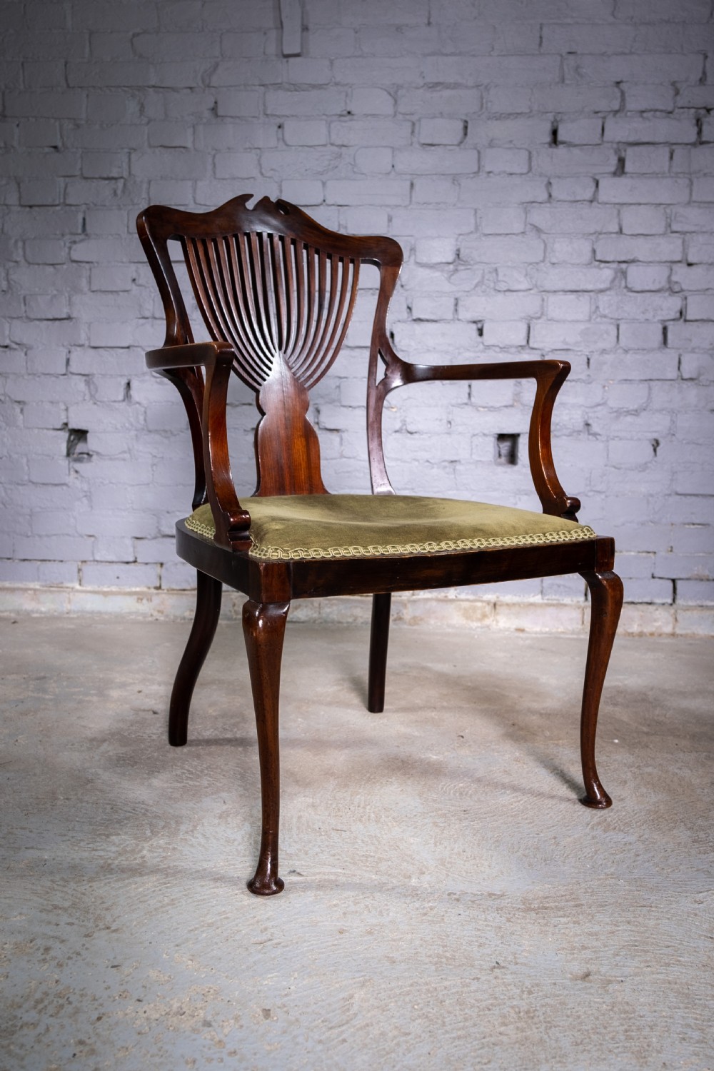 19th Century Mahogany Art Nouveau Chair In The Manner of J. Shoolbred, c.1880