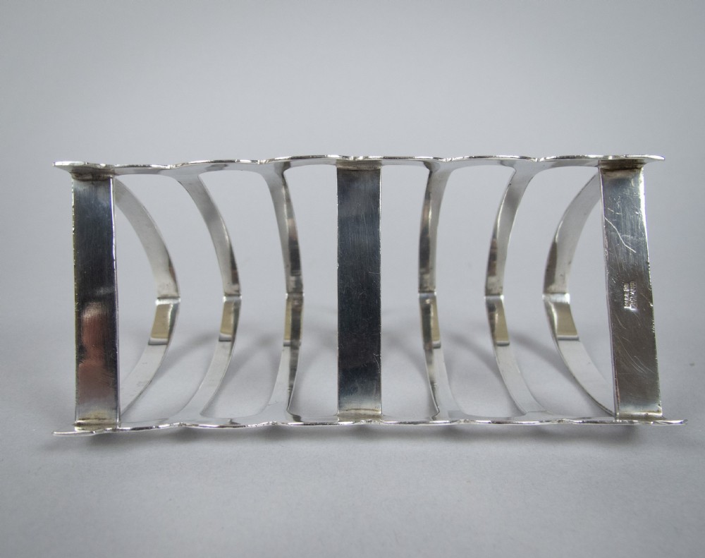 Sterling Silver 7 Bar Toast Rack by Edward Viner, Sheffield, 1948 (156 Grams) View VII
