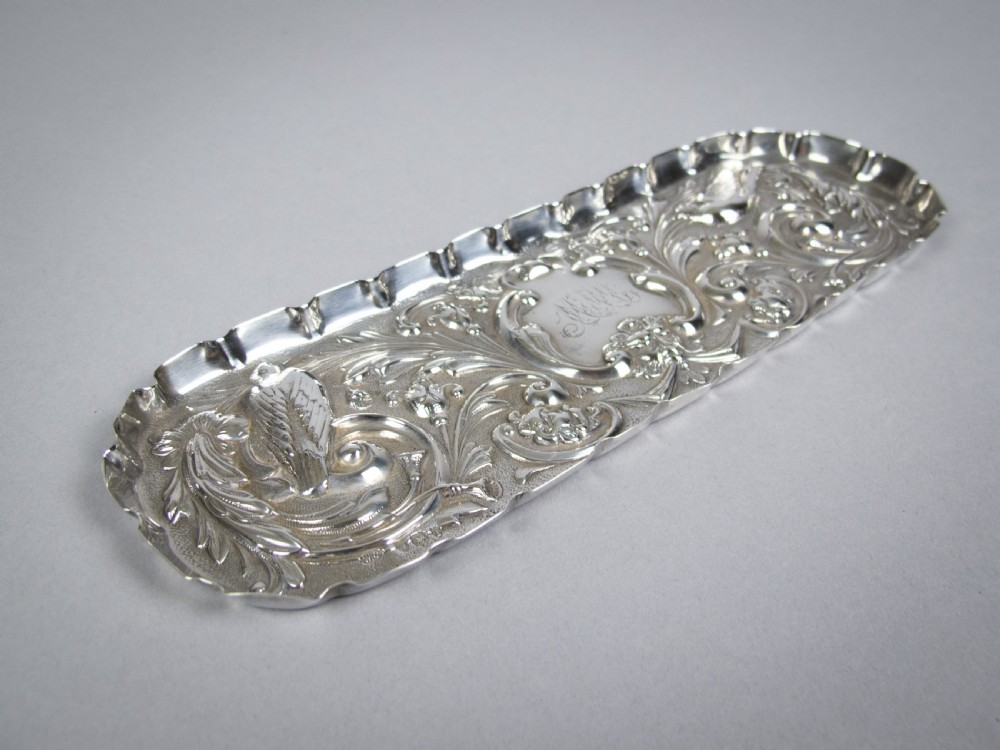 Ornate Sterling Silver Pin Tray by William Comyns & Sons, London, 1894. View VIII