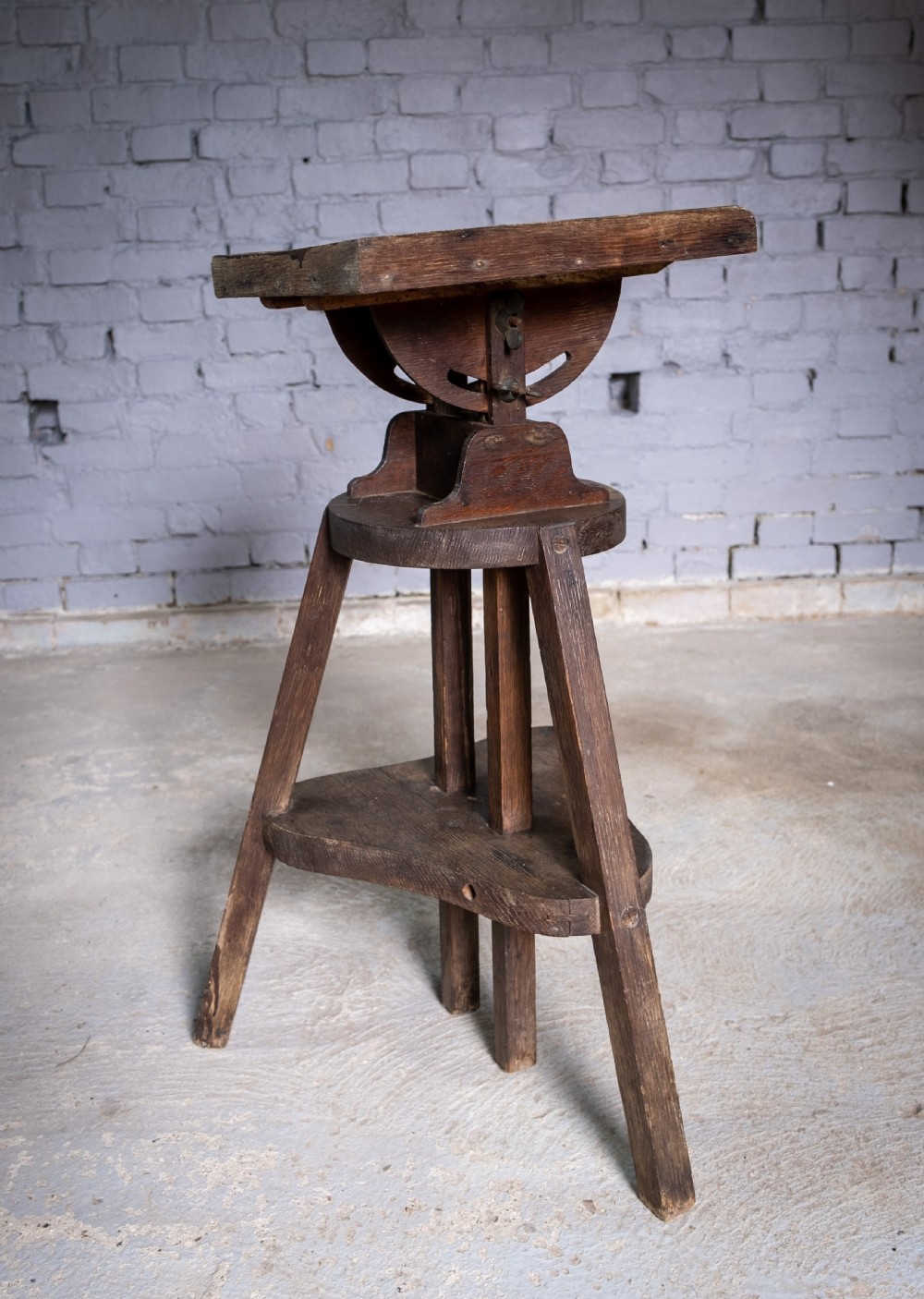 Early 20th Century Adjustable & Tilting Sculpture Stand. View VI