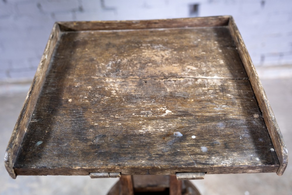 Early 20th Century Adjustable & Tilting Sculpture Stand. View XV