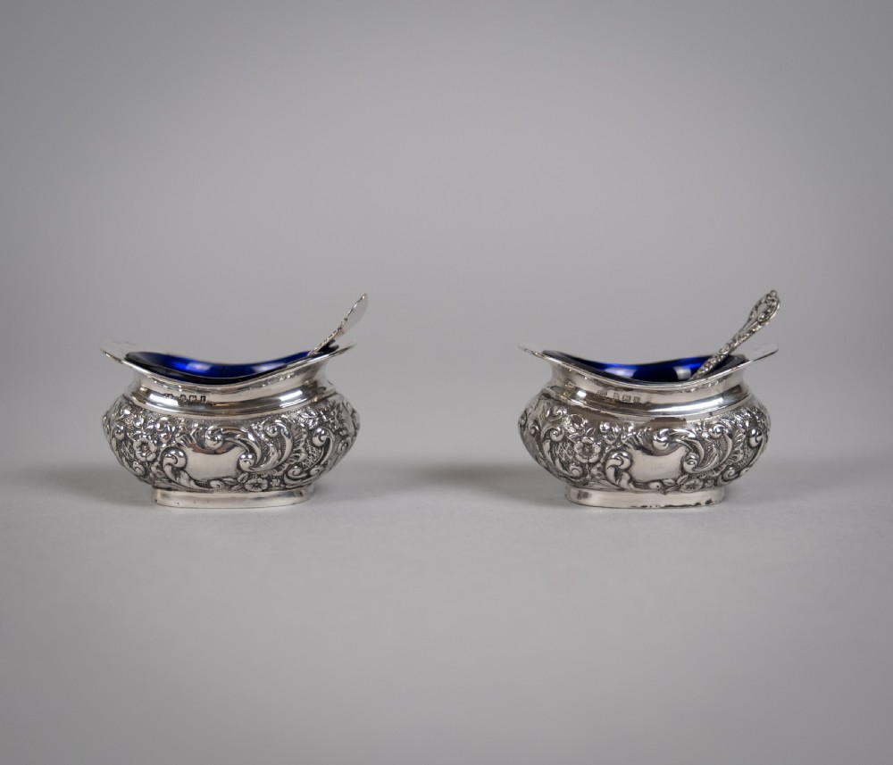 Pair Sterling Silver Salt Cellars & Matching Spoons by Joseph Gloster, Birmingham, 1905.