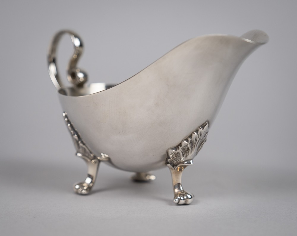 James Dixon & Sons Sterling Silver Sauce Boat - Sheffield, 1935. View VI