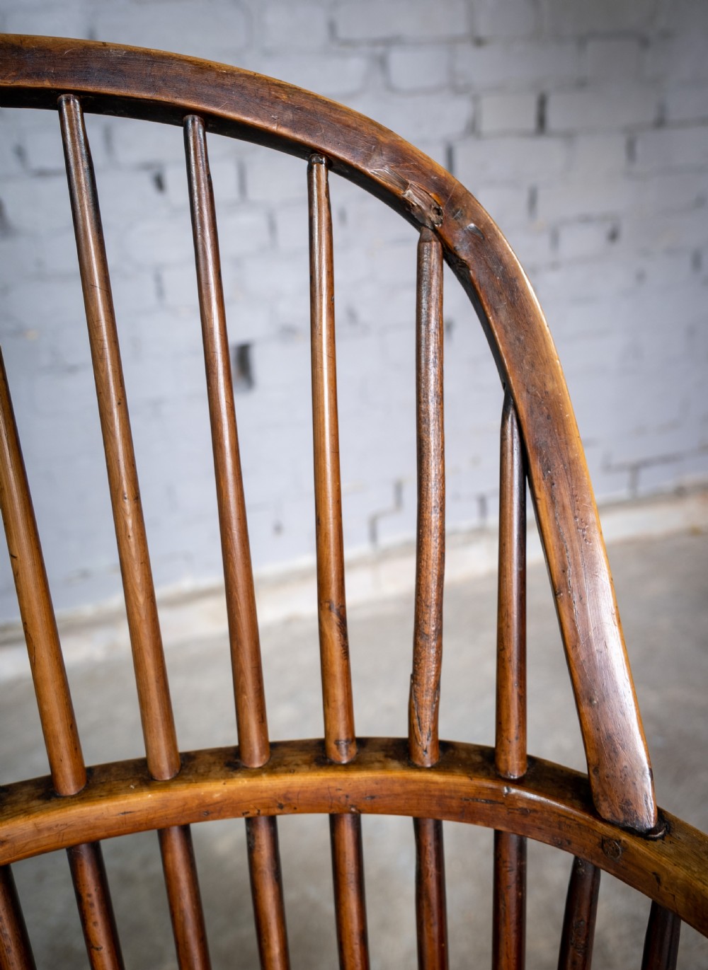Georgian Saddle Seated Bow Back Windsor Chair, c.1800. View XVI