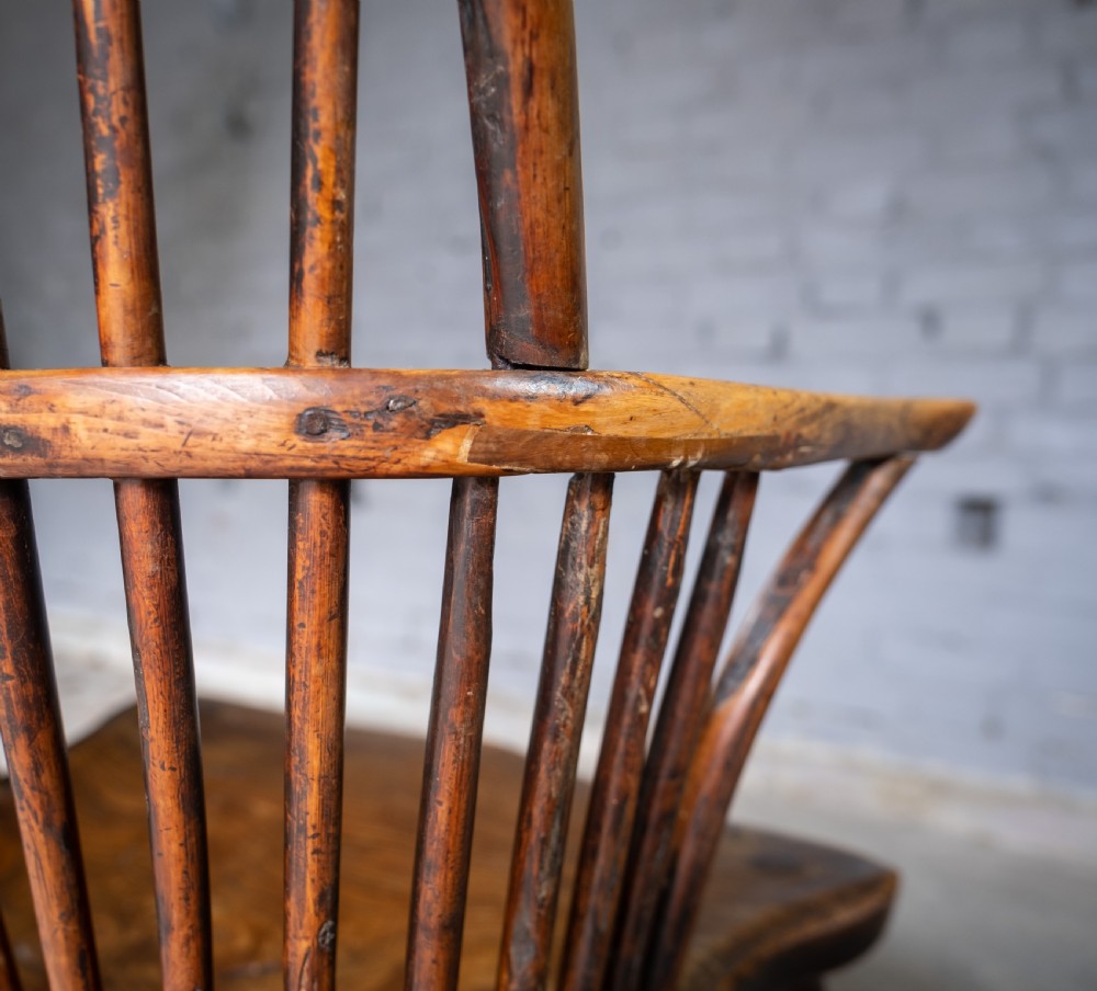 Georgian Saddle Seated Bow Back Windsor Chair, c.1800. View XIX