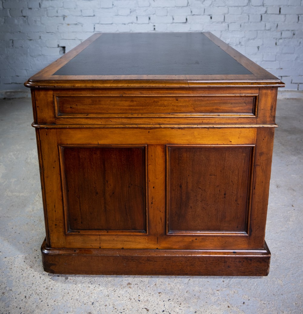 Newson & Co London 19th Century Mahogany Pedestal Desk View XIII