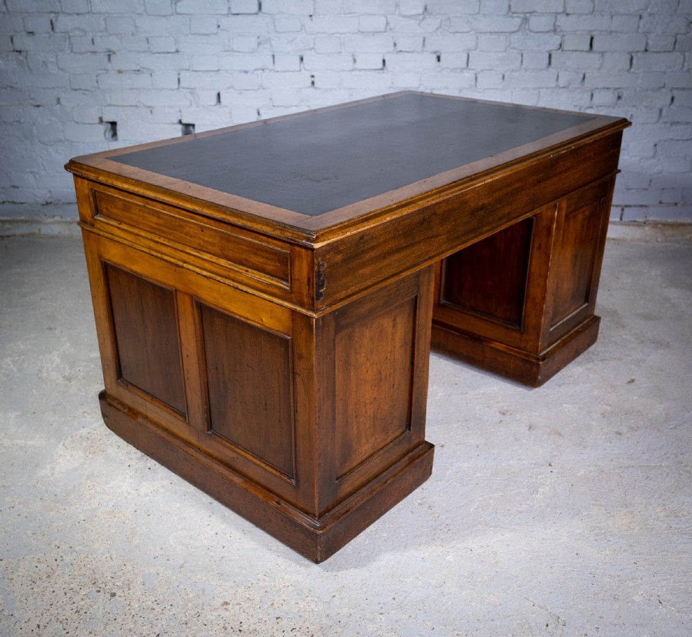 Newson & Co London 19th Century Mahogany Pedestal Desk View XVII