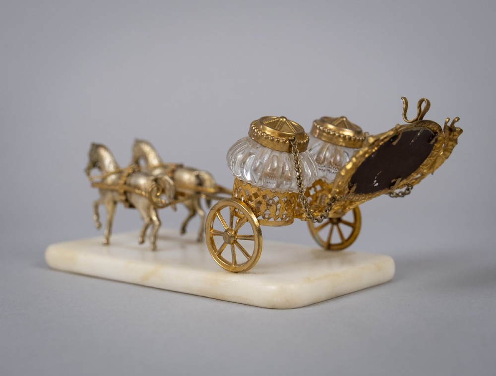 Palais Royale Horse & Carriage Inkwell With Baccarat Glass, c.1860. View X