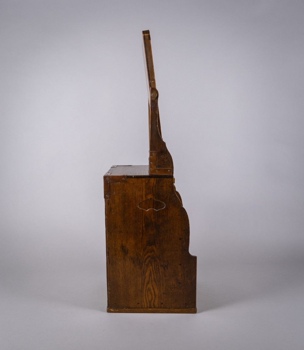 Campaign Style Burr Walnut & Mahogany Folding Vanity Box View VIII