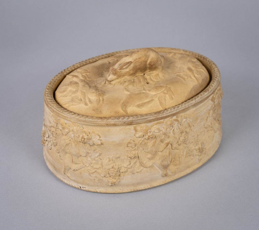 Large 19th Century Wedgwood Caneware Game Pie Dish, c.1860. View VI