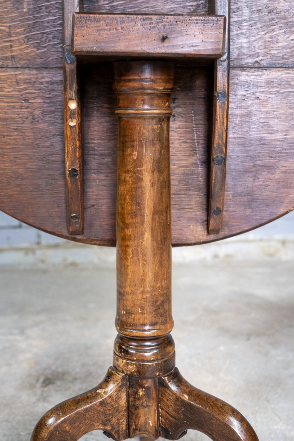 George III Provincial Oak Tilt Top Table, c.1760 View IX