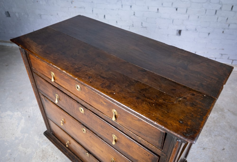 George II Estate Made Oak Chest Of Drawers, c.1740 View IX