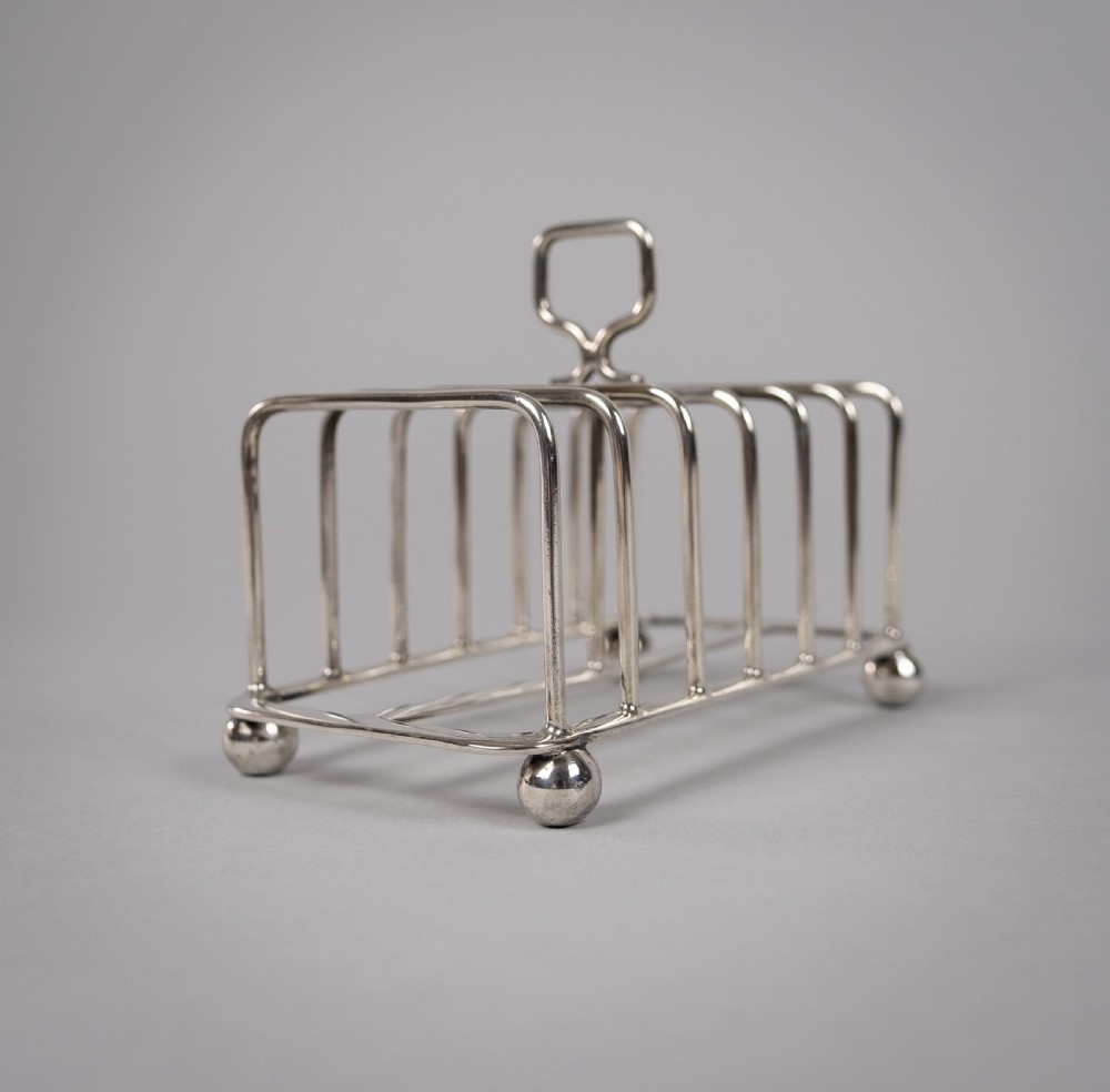 Scottish Silver Toast Rack by Robert & William Sorley, Glasgow, 1913. View IV