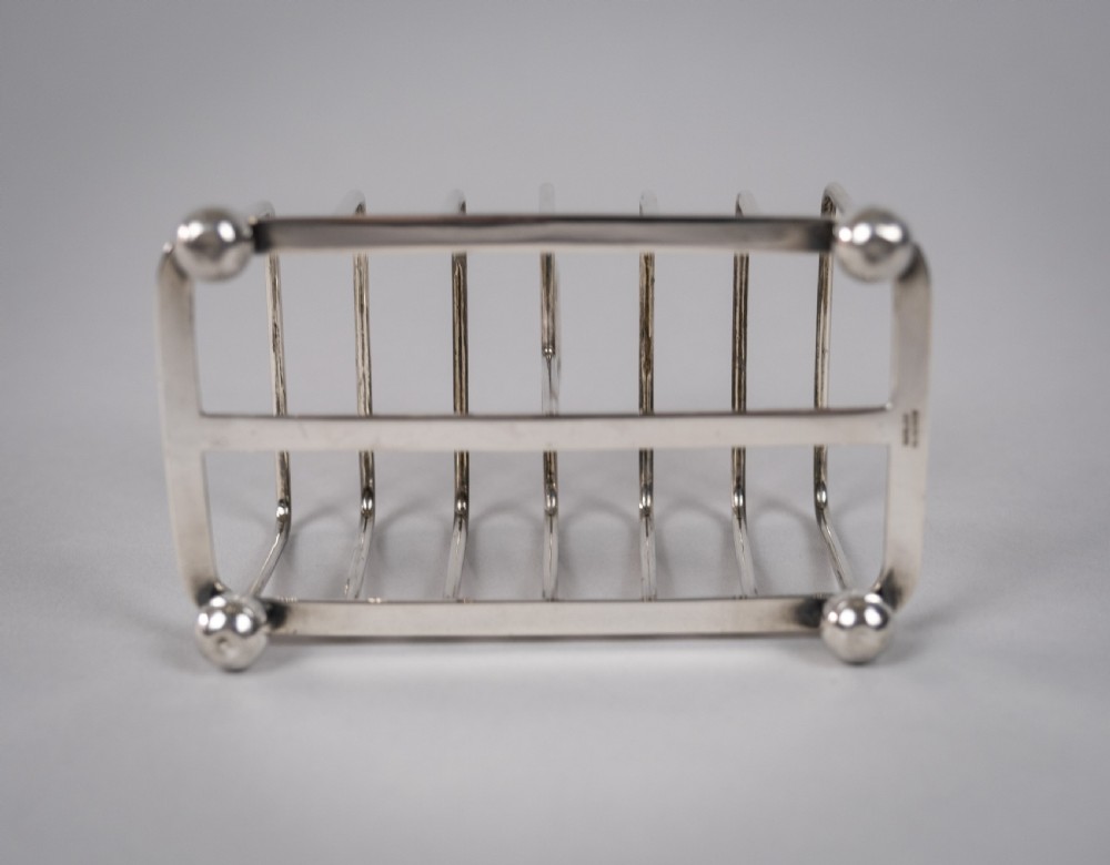 Scottish Silver Toast Rack by Robert & William Sorley, Glasgow, 1913. View XIII