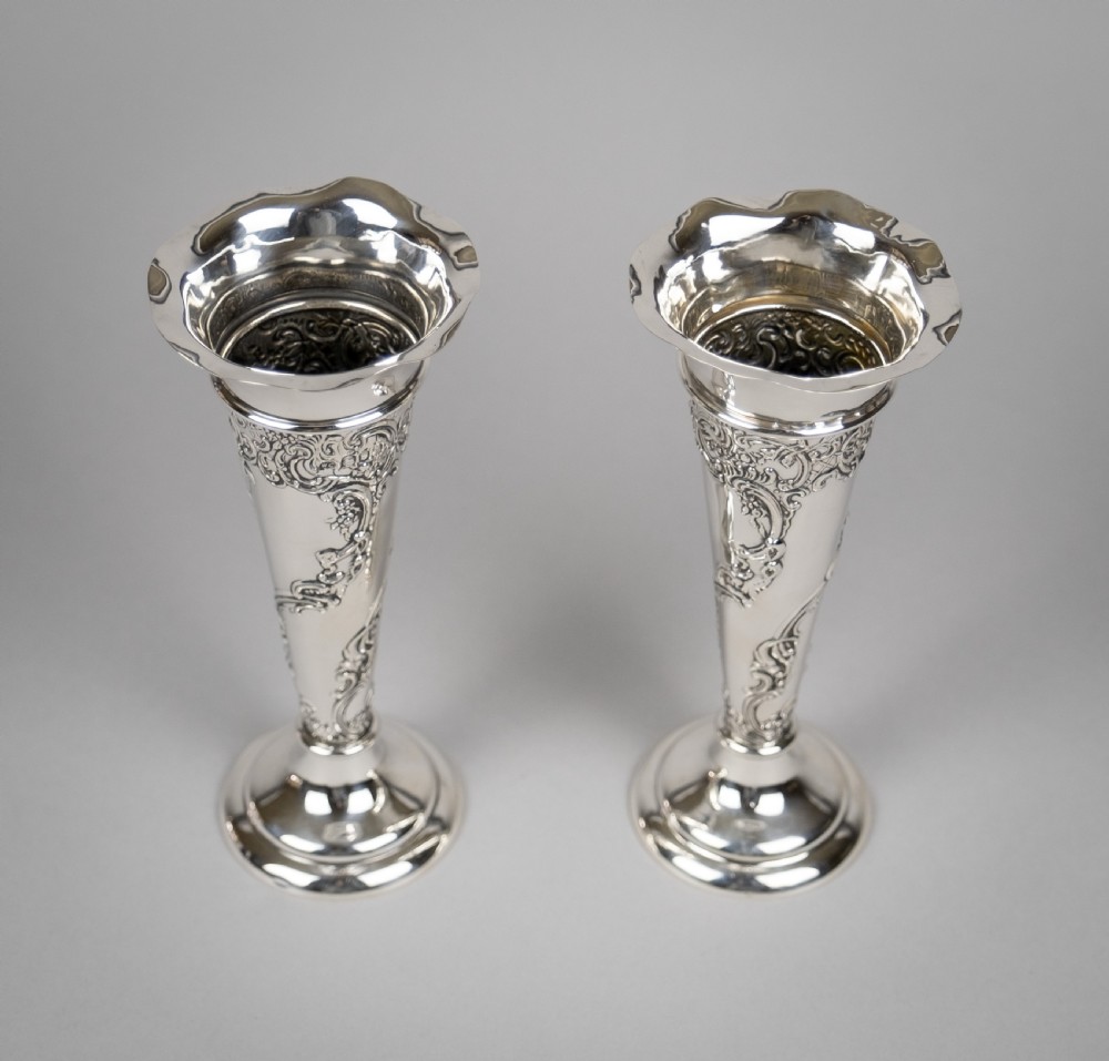 William Comyns & Sons, London, 1902 - Pair of Sterling Silver Spill Vases. View III